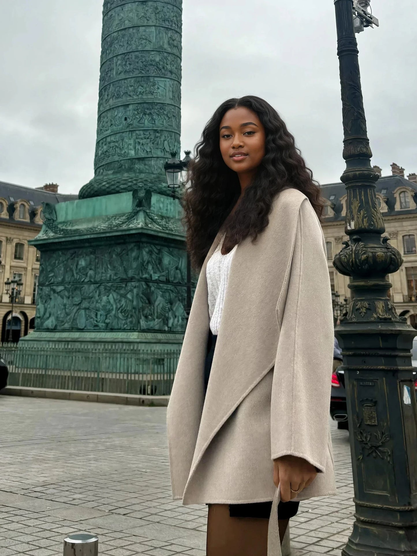 Manteau court à ceinture 100% cachemire