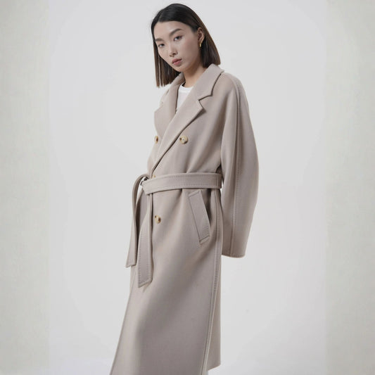 Prêt-à-porter tendance : vêtement femme chic pour un style affirmé