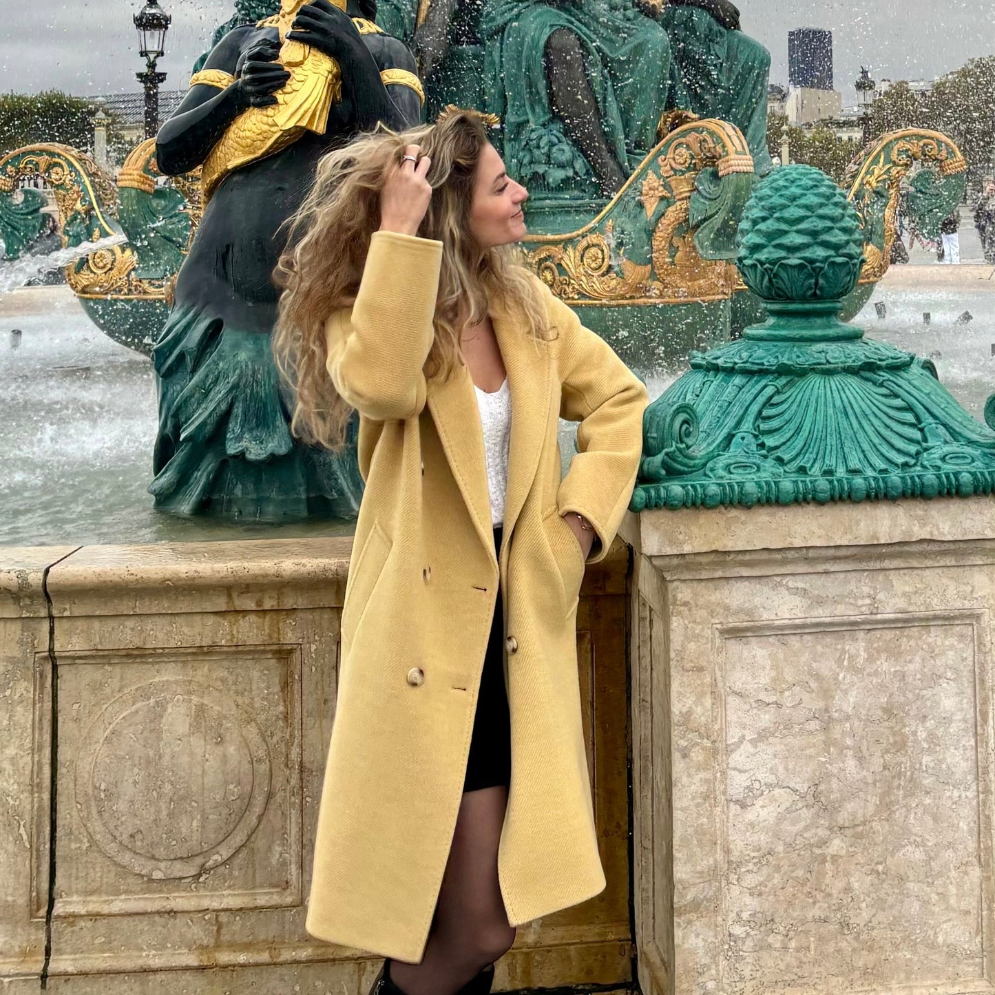 Long coat in merino wool and silk