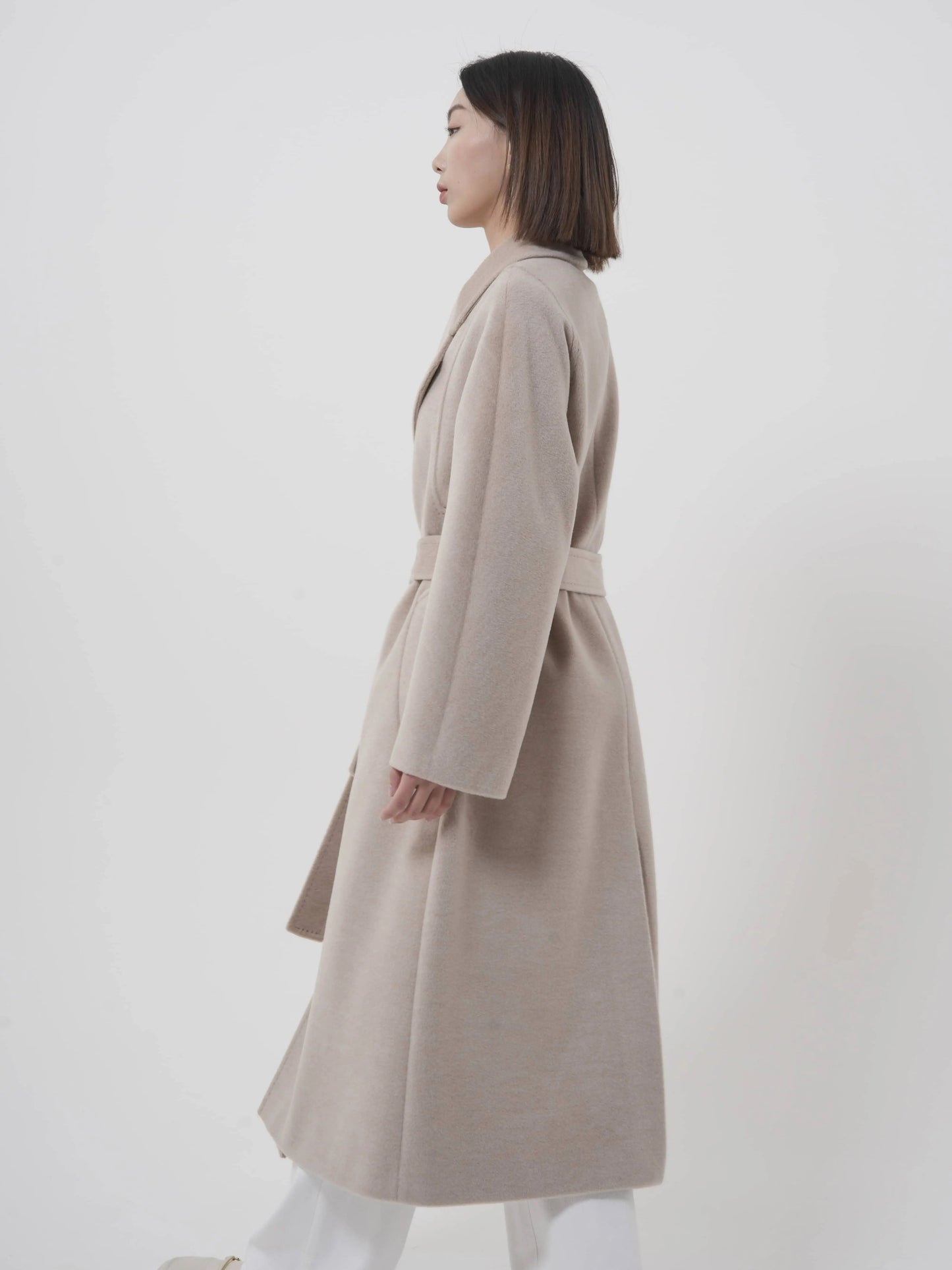 Manteau en laine mérinos élégant Patena Paris